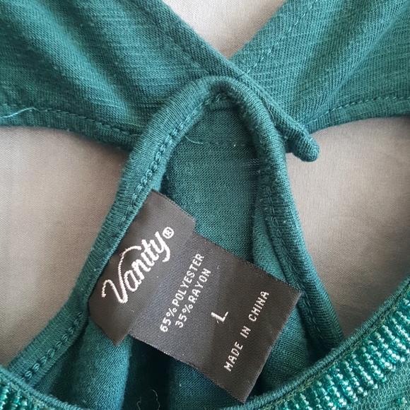 Vanity teal beaded top - Picture 5 of 5